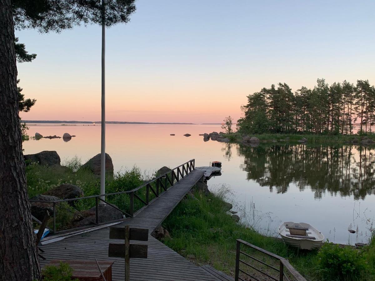 Vaenvik Pyhtaeae Villa Siltakylä Buitenkant foto
